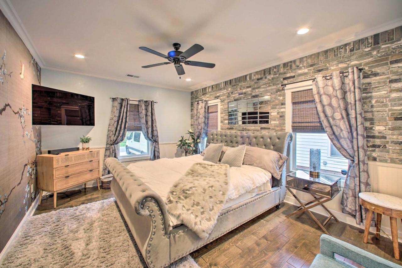 Luxe Greenville Retreat, 2 Mi To Downtown! Bagian luar foto